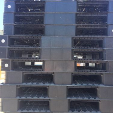 משטחי פלסטיק קל משומשים