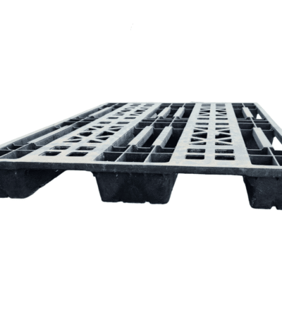 משטח פלסטיק כבד 120X100 (מאסיבי משומש)