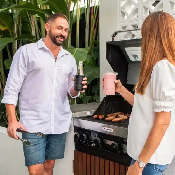 שומר קור לפחית של המותג מונטי