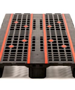 משטח פלסטיק 120X80 מסיבי + שלושה סקידים 9003