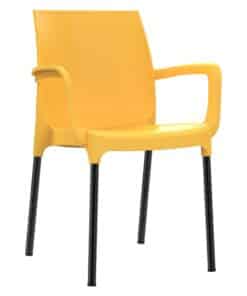 כסא נגיש עם מסעדי ידיים כסא פלסטיק דגם דן עם רגליים מאלומיניום צהוב