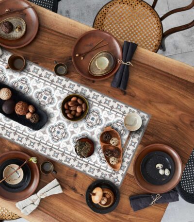7253 table